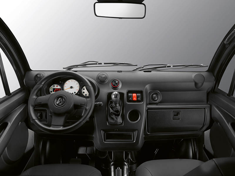 aixam-pro-dtruck-interni
