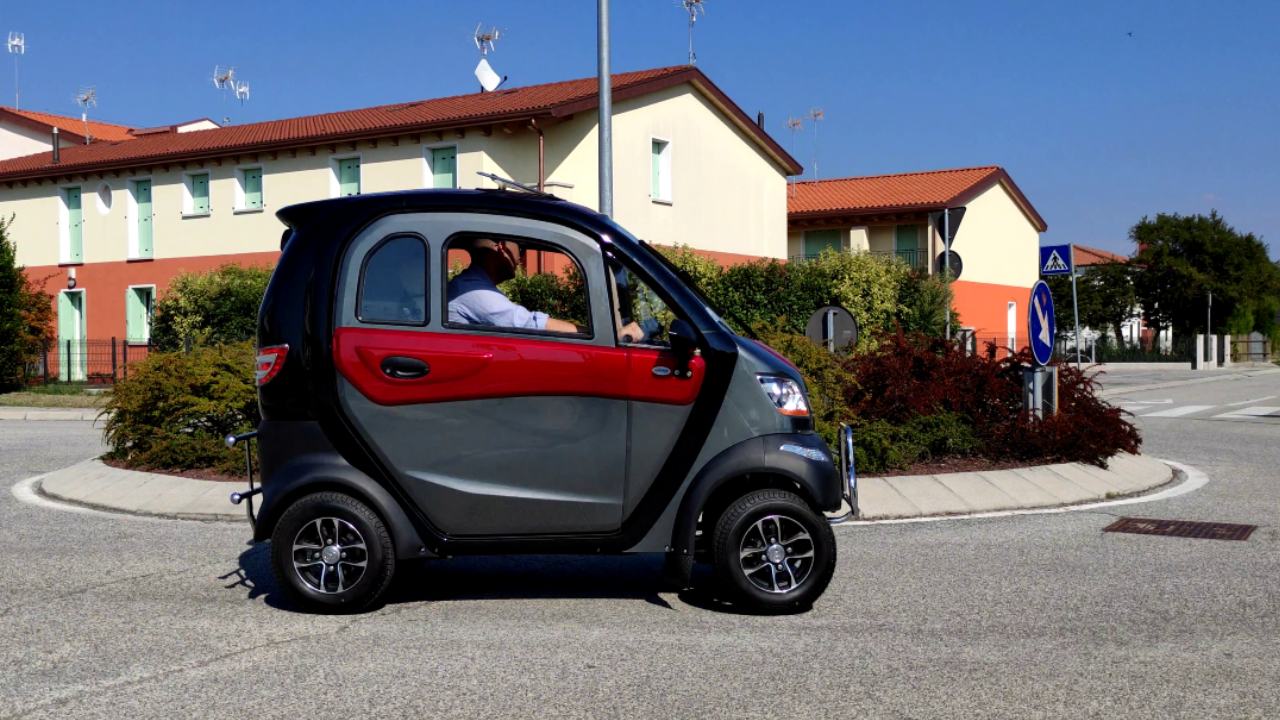 scooter-elettrico-cabinato-freedom-uno-prestazioni3